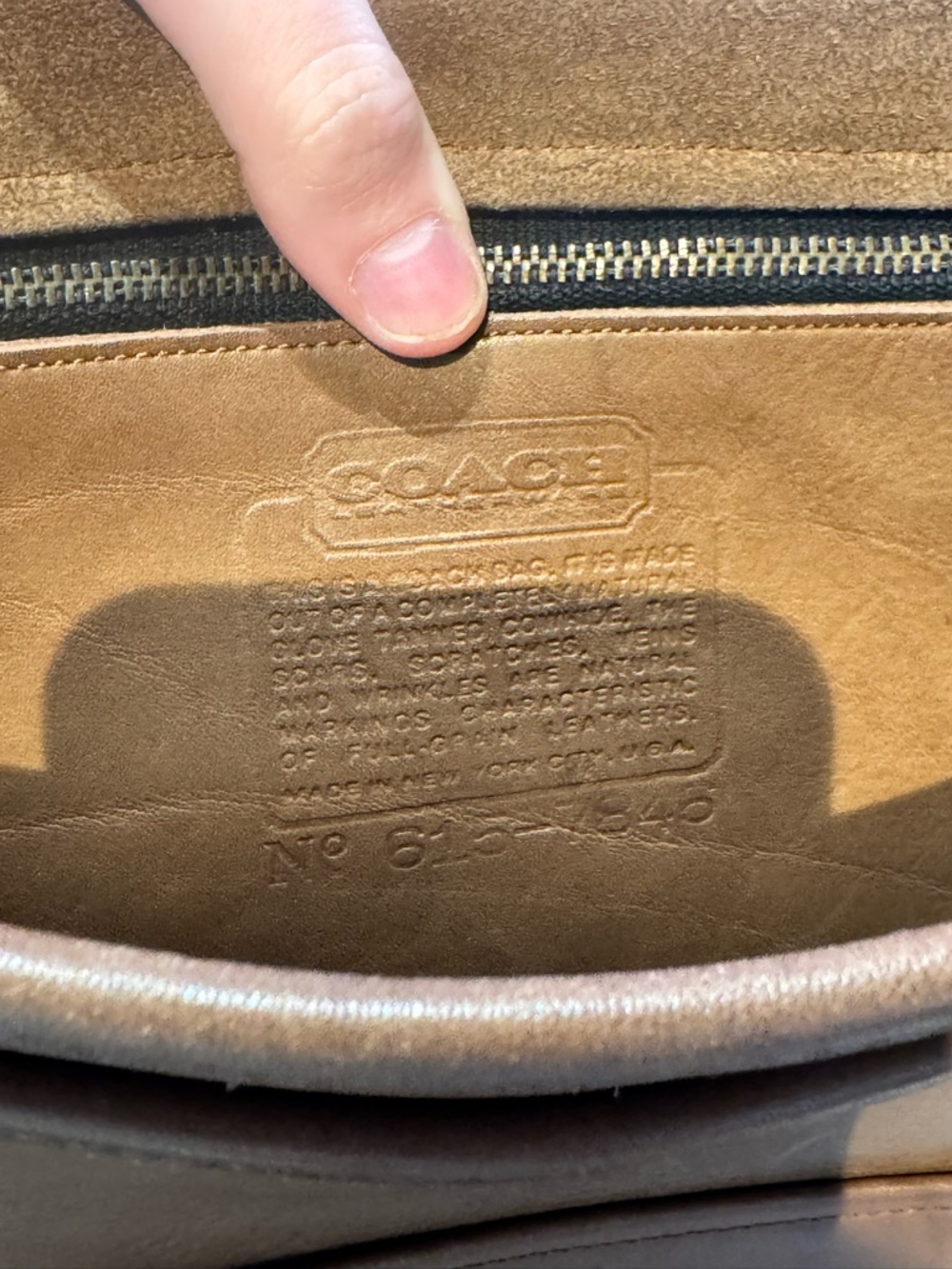 Coach Vintage Stewardess Leather Shoulder Bag - Picture 7 of 7